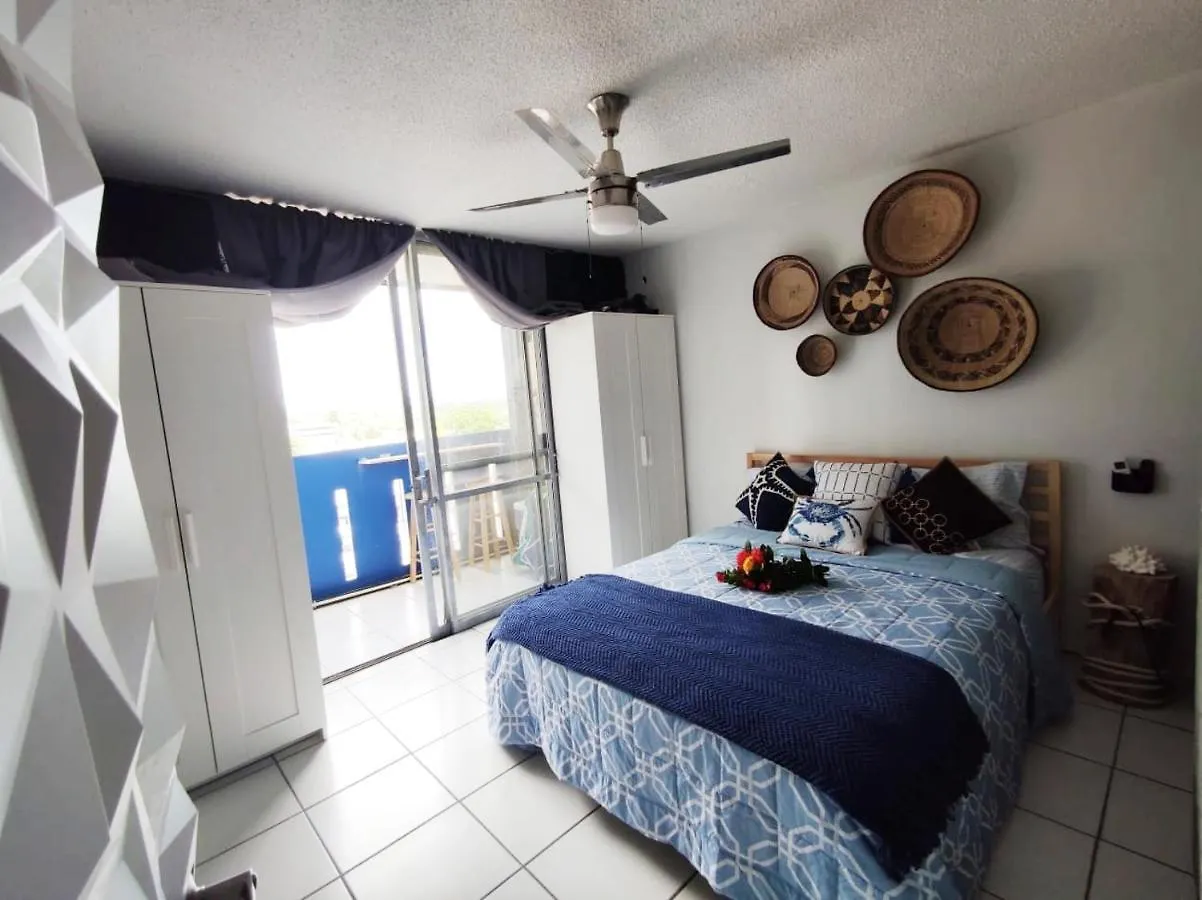 Ocean View Building + Pool, Next To Intercontinental Hotel . Best Location Isla Verde Beach San Juan Apartamento